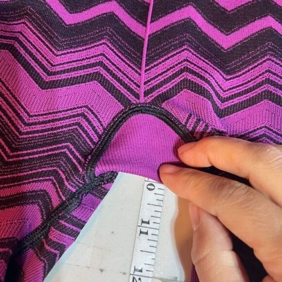 Lululemon Ebb To Street Pant Leggings Tight Heathered Regal Plum Size  6 Chevron - Picture 10 of 11